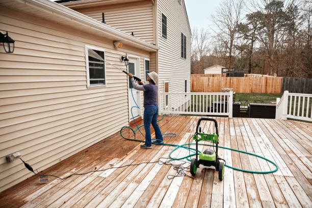 Best Deck Cleaning Services  in Baldwyn, MS